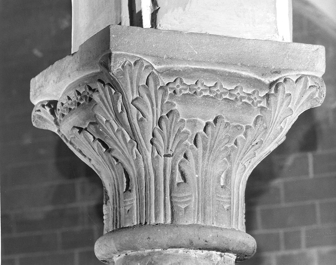 capitello - bottega piacentina (sec. XX)