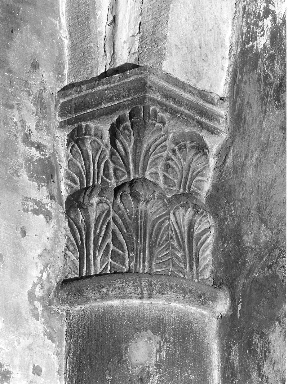 capitello - bottega piacentina (sec. XX)