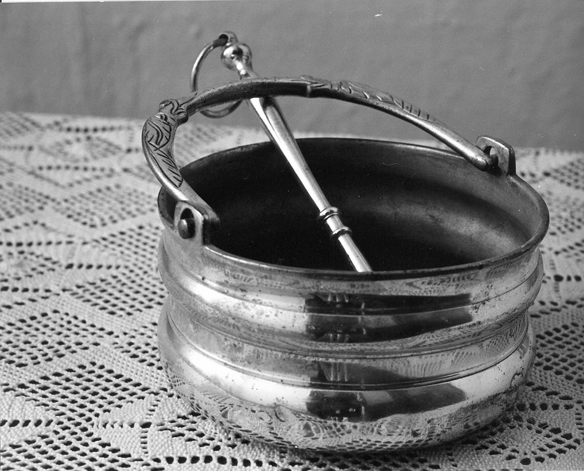 secchiello per l'acqua benedetta - ambito emiliano (sec. XIX)