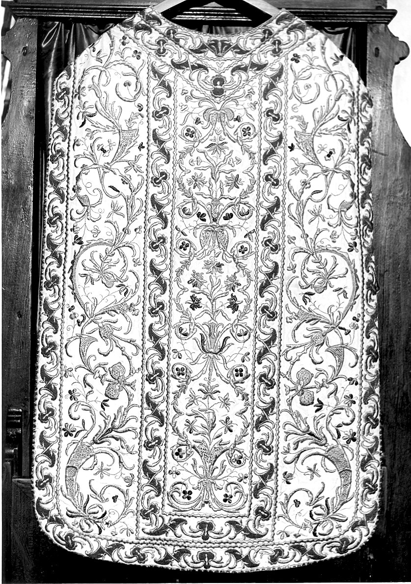 paramento liturgico, insieme - manifattura emiliana (sec. XVIII)