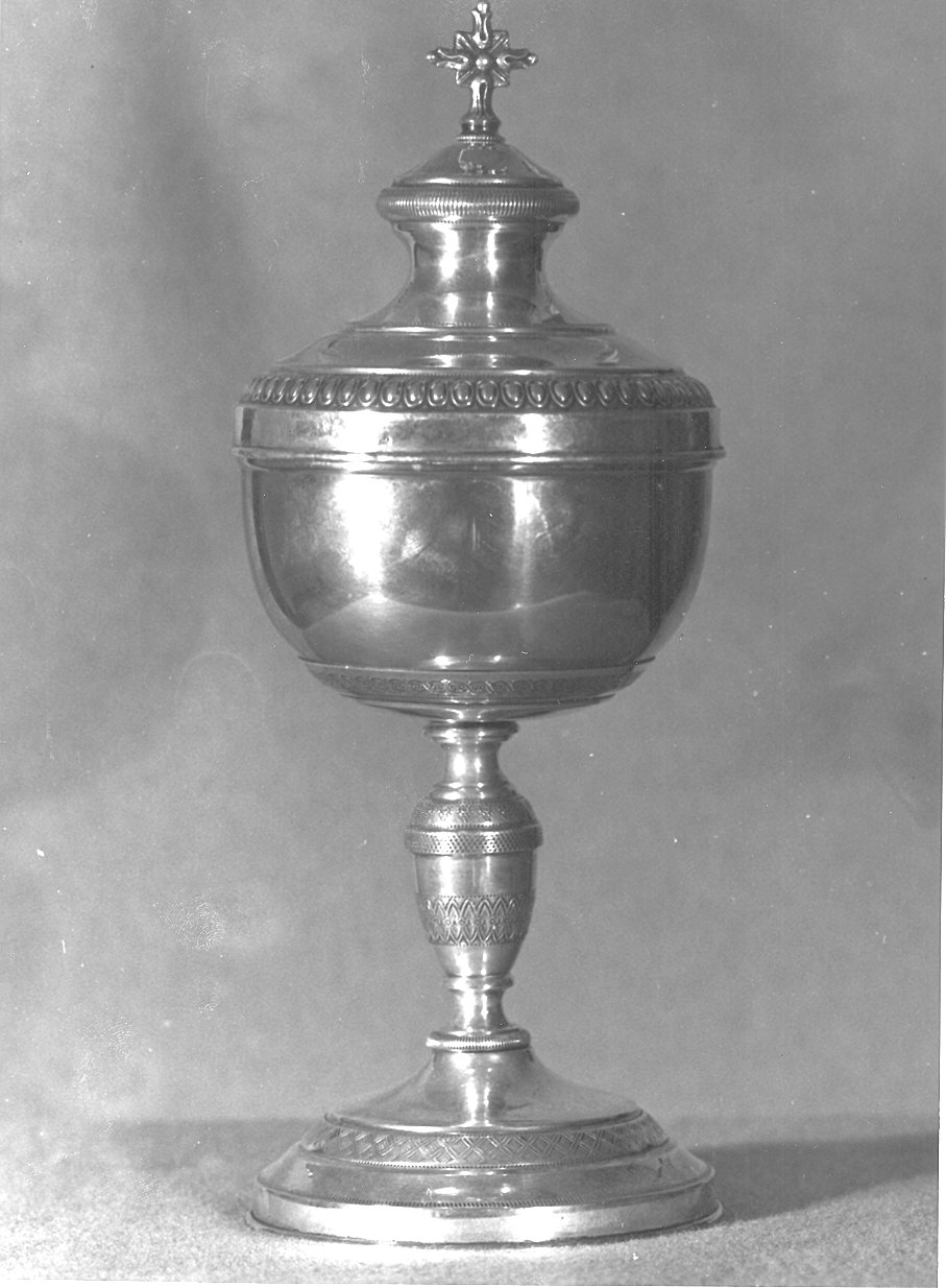 pisside - ambito parmense (inizio sec. XX)