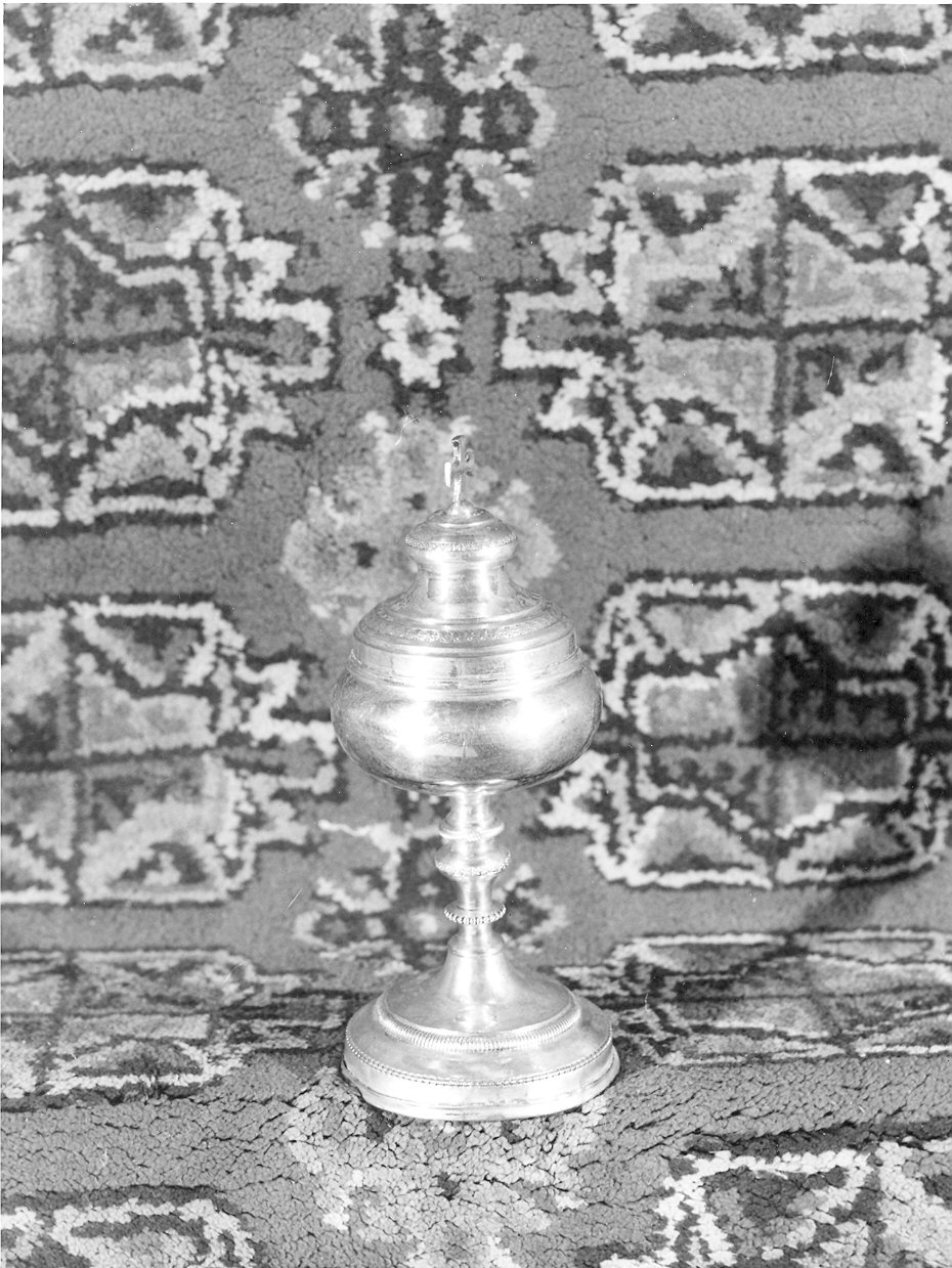 pisside - ambito piacentino (sec. XX)