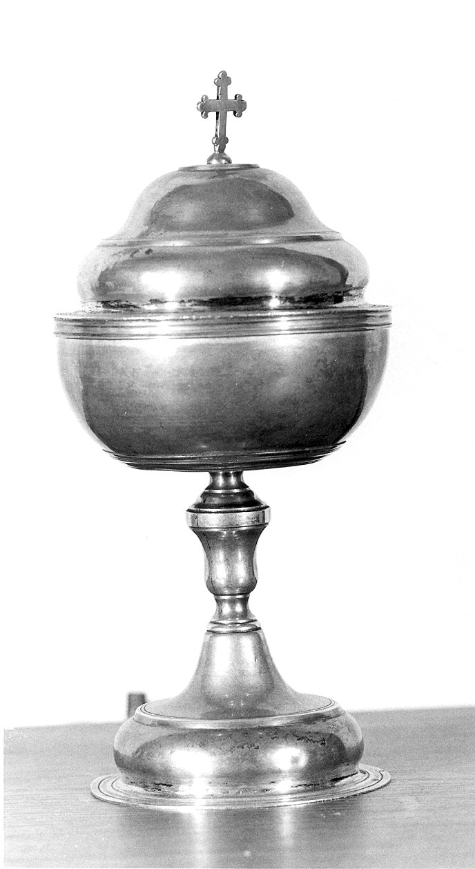 pisside - produzione italiana (prima metà sec. XX)