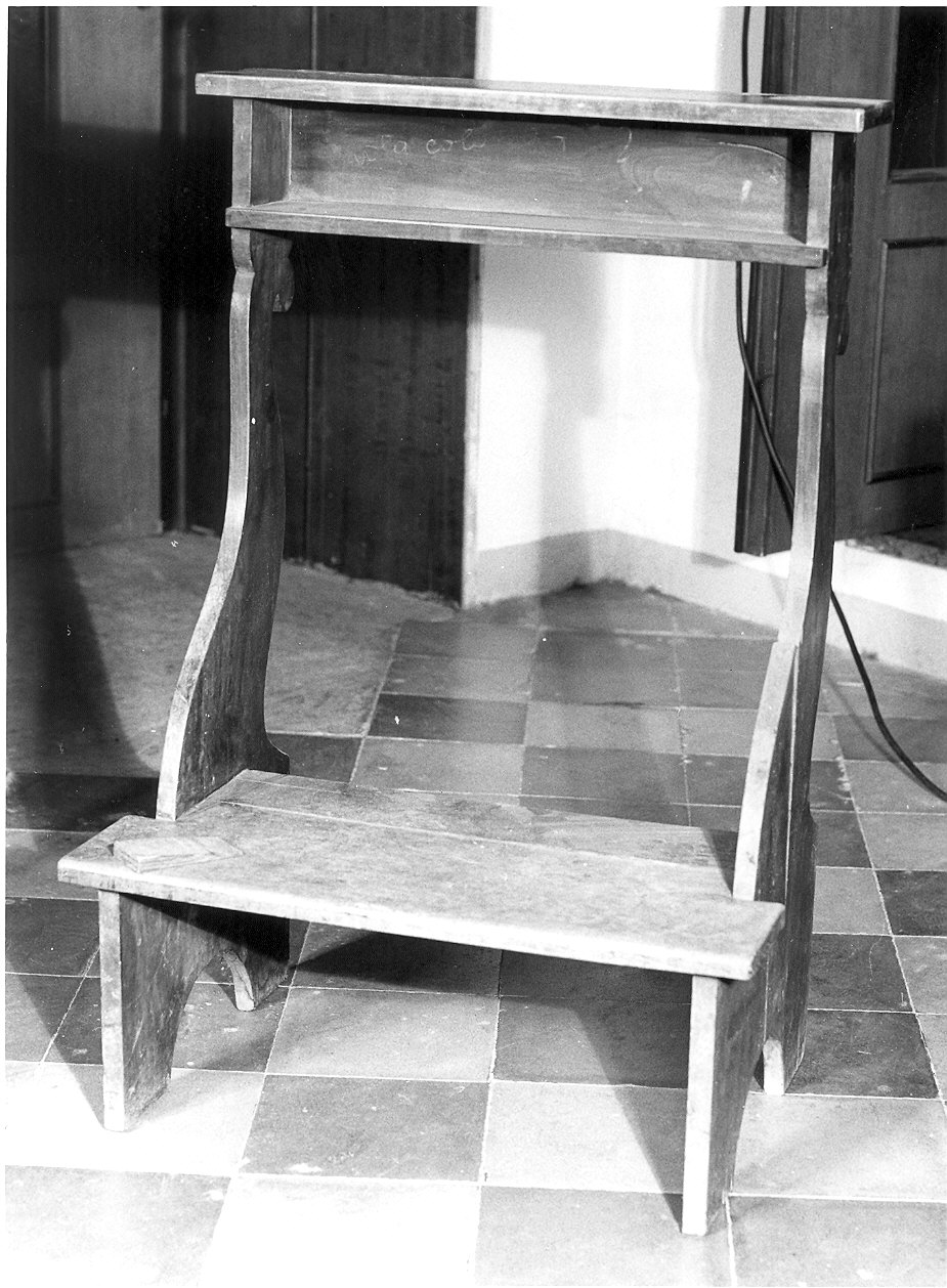 inginocchiatoio - ambito piacentino (inizio sec. XX)