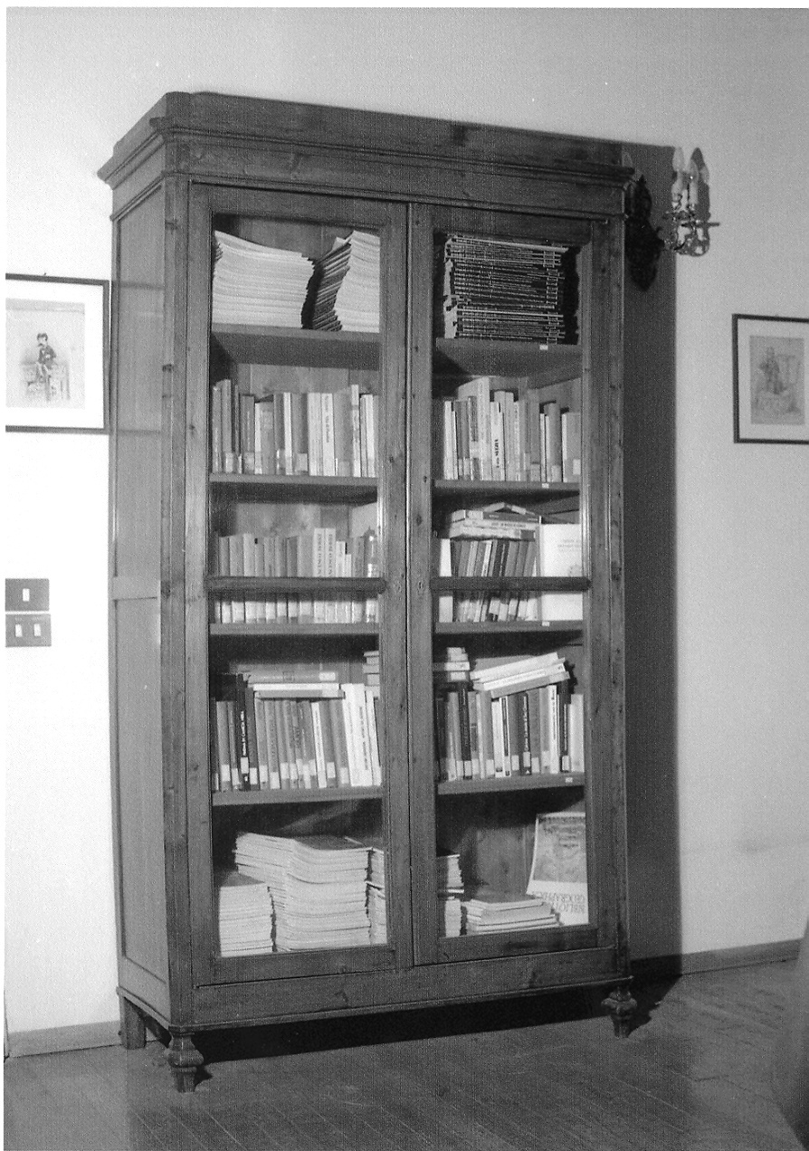 armadio per archivi - produzione emiliana (fine/inizio secc. XIX/ XX)