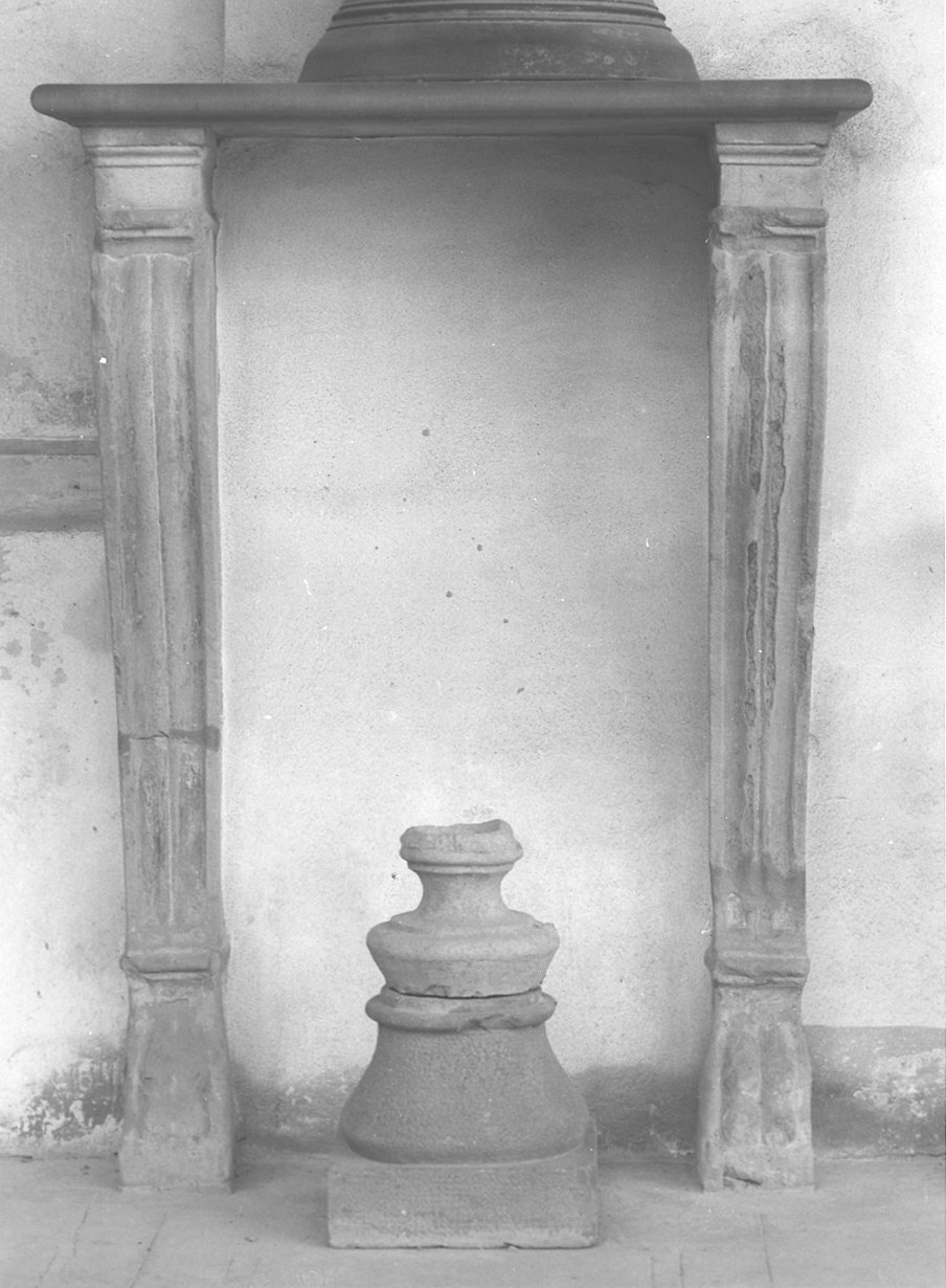 mensola architettonica - ambito emiliano (sec. XV)