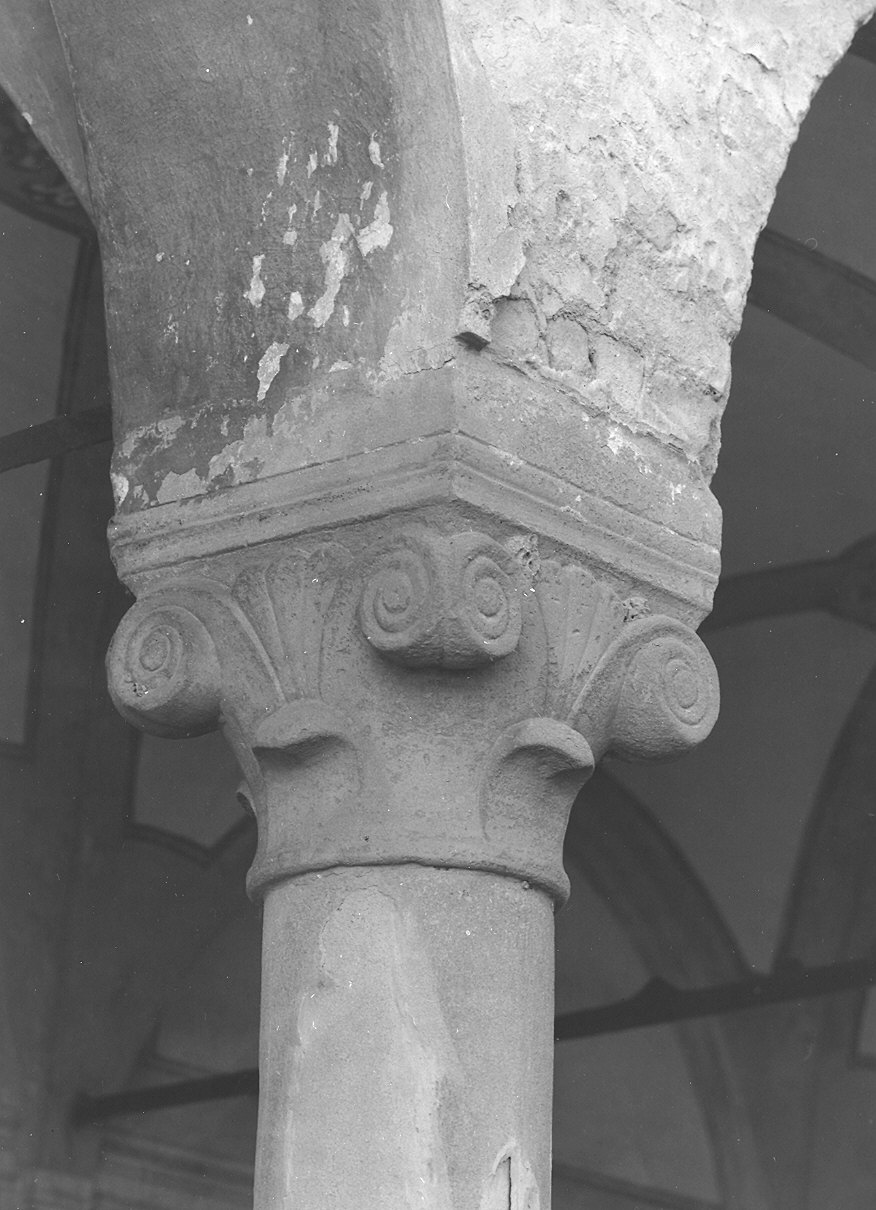 capitello di colonna, serie - ambito parmense (terzo quarto sec. XV)