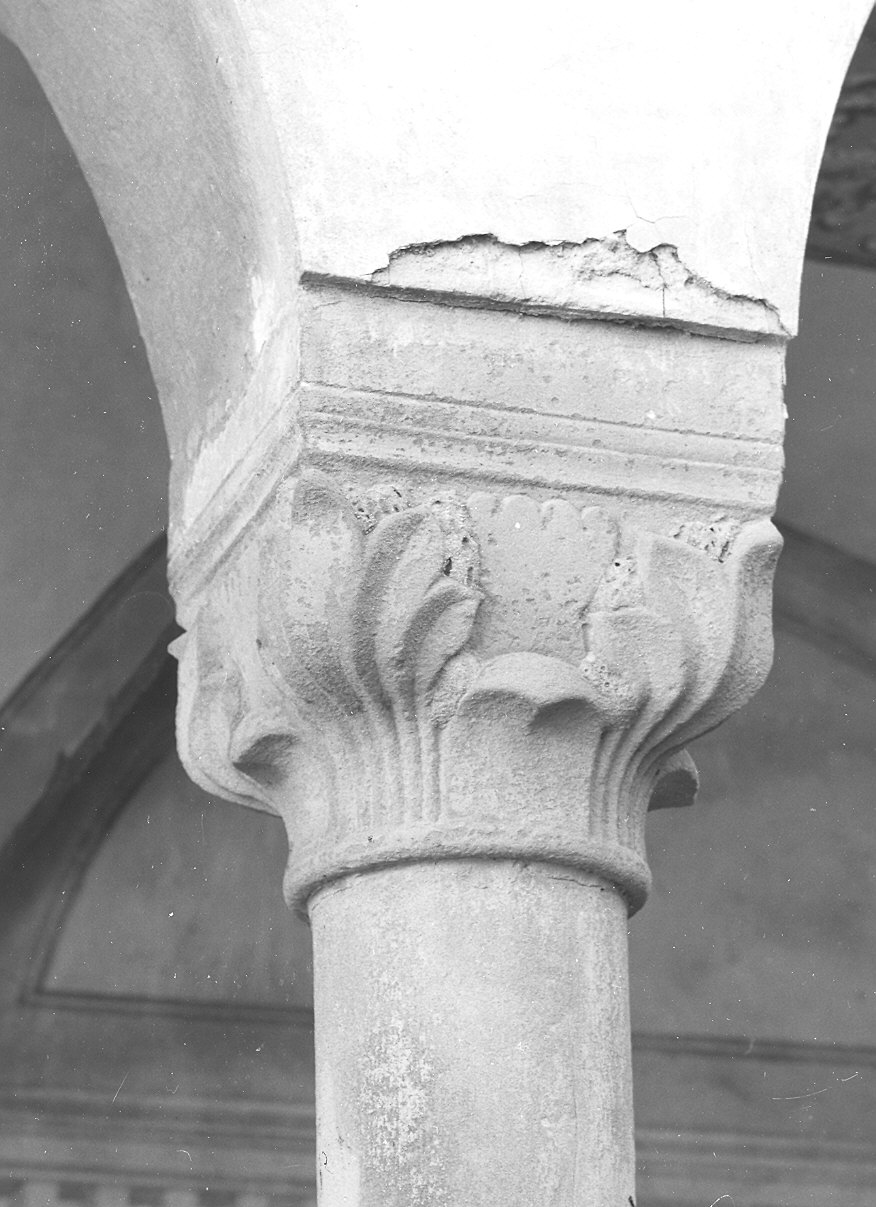 capitello di colonna - ambito parmense (terzo quarto sec. XV)