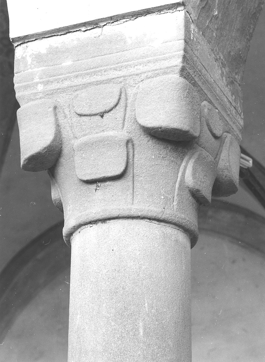 capitello di colonna - ambito parmense (terzo quarto sec. XV)