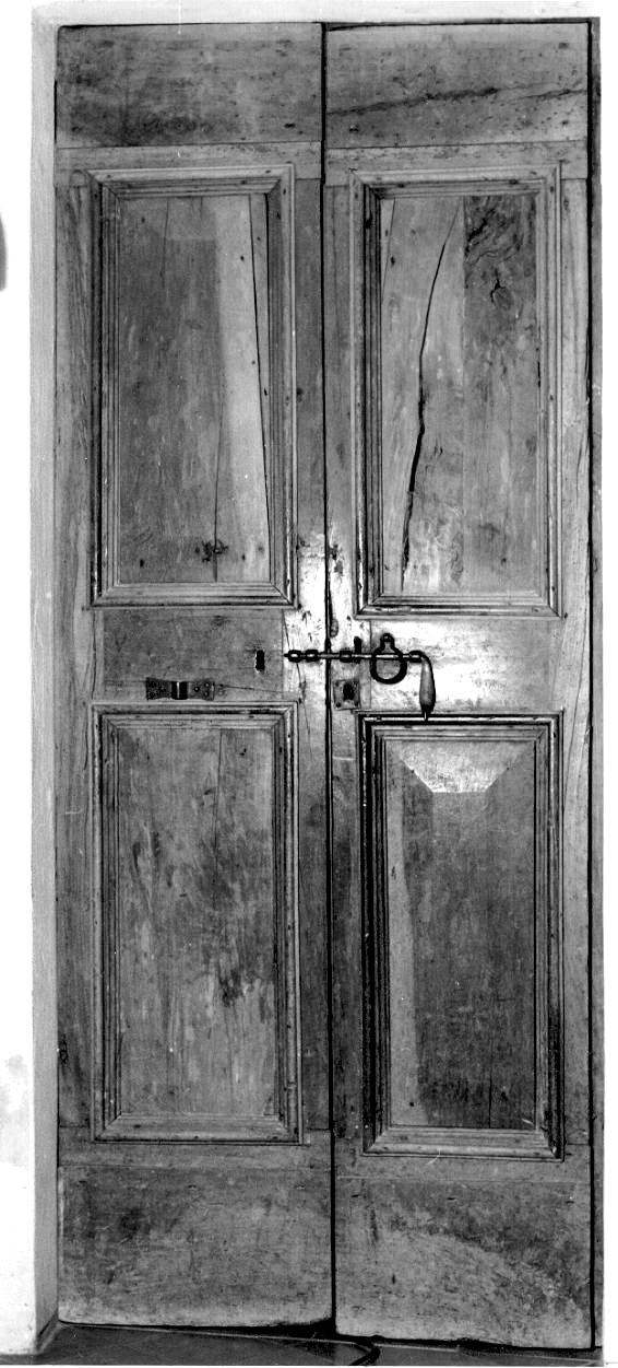 porta - a due battenti - ambito parmense (sec. XVIII)