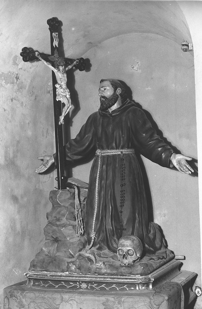 San Francesco d'Assisi in preghiera davanti alla croce (statua) - ambito parmense (sec. XIX)