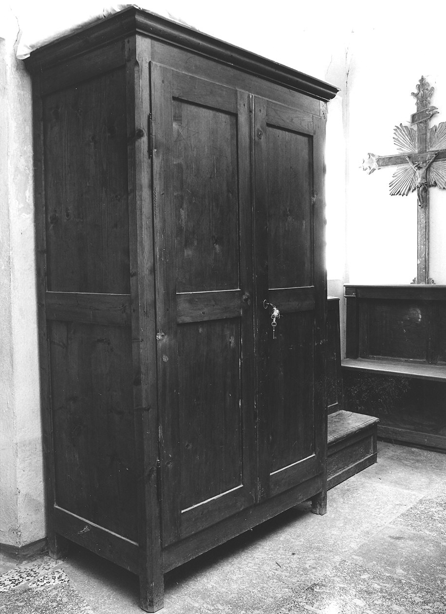 armadio - ambito parmense (fine/inizio secc. XIX/ XX)