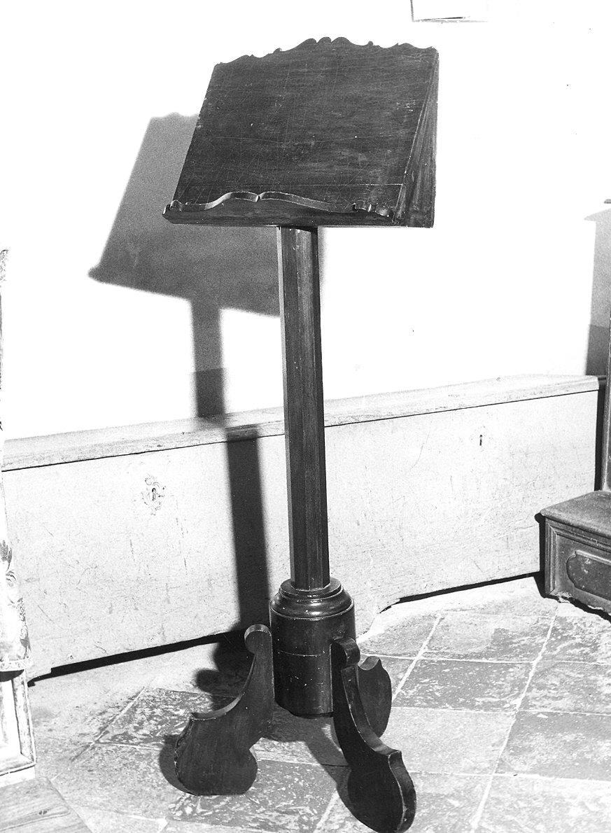 leggio a piede, serie di Avanzini Odoardo (sec. XIX)