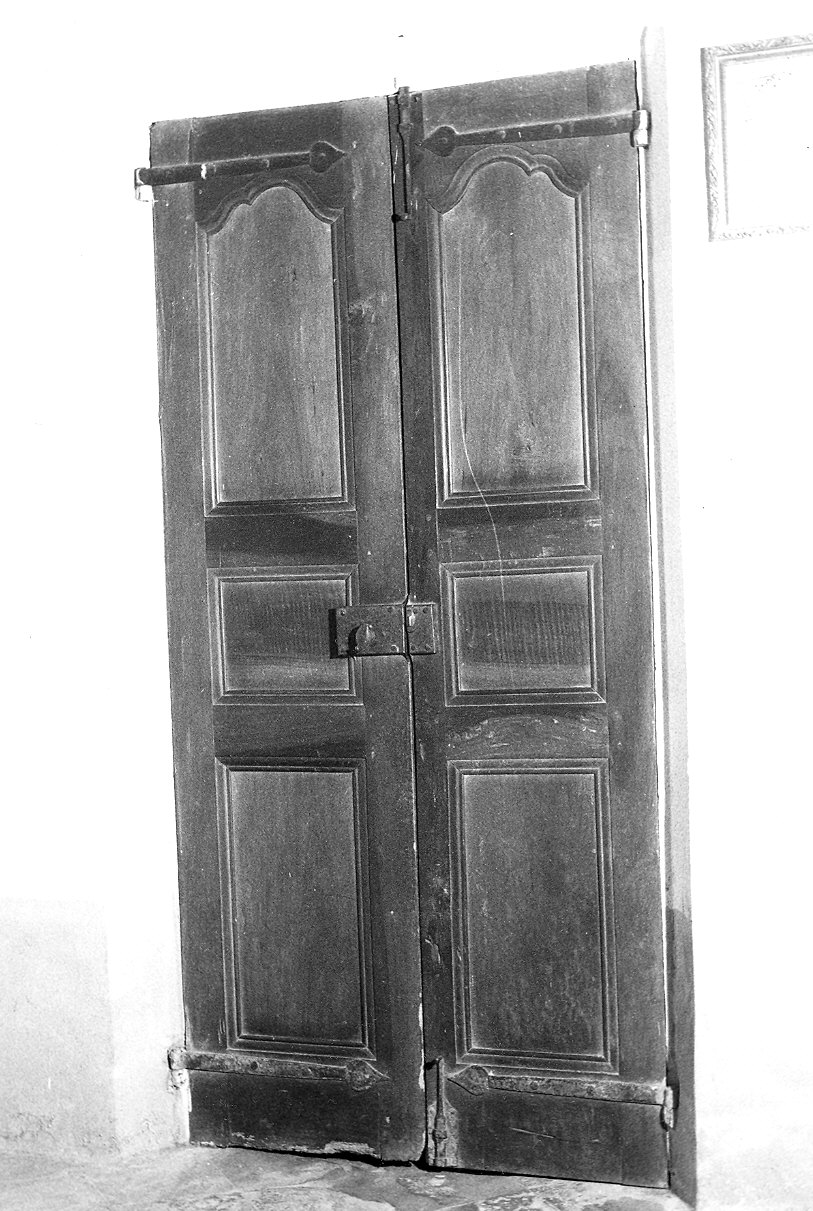 porta - a due battenti, serie - ambito parmense (ultimo quarto sec. XVIII)