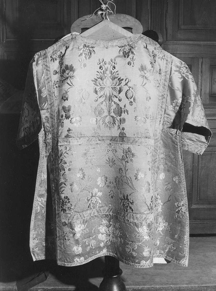 tunicella, serie - manifattura italiana (terzo quarto sec. XVIII)