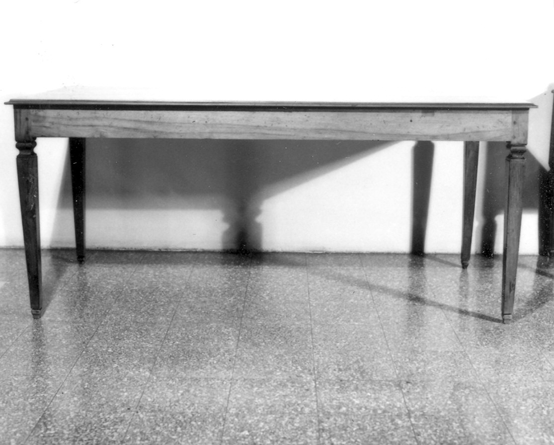 tavolo - ambito parmense (fine sec. XIX)