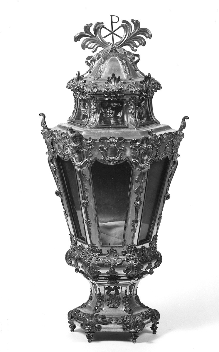 reliquiario a teca - a urna, serie - ambito parmense (metà sec. XVIII)