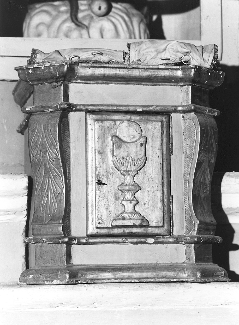 tabernacolo - a frontale architettonico - ambito parmense (seconda metà sec. XVIII)