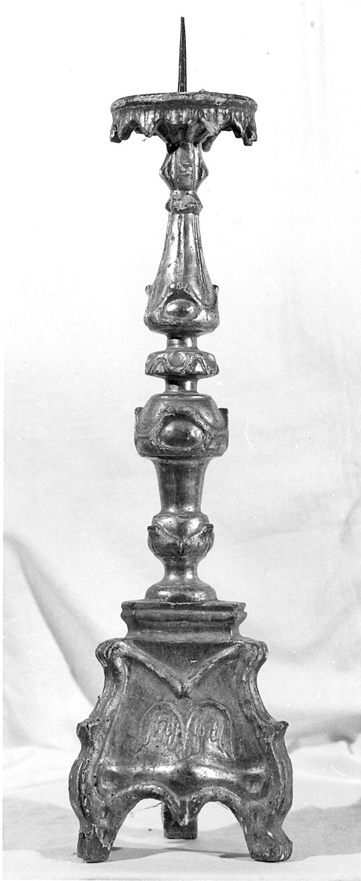 candeliere d'altare, serie - ambito parmense (ultimo quarto sec. XVIII)