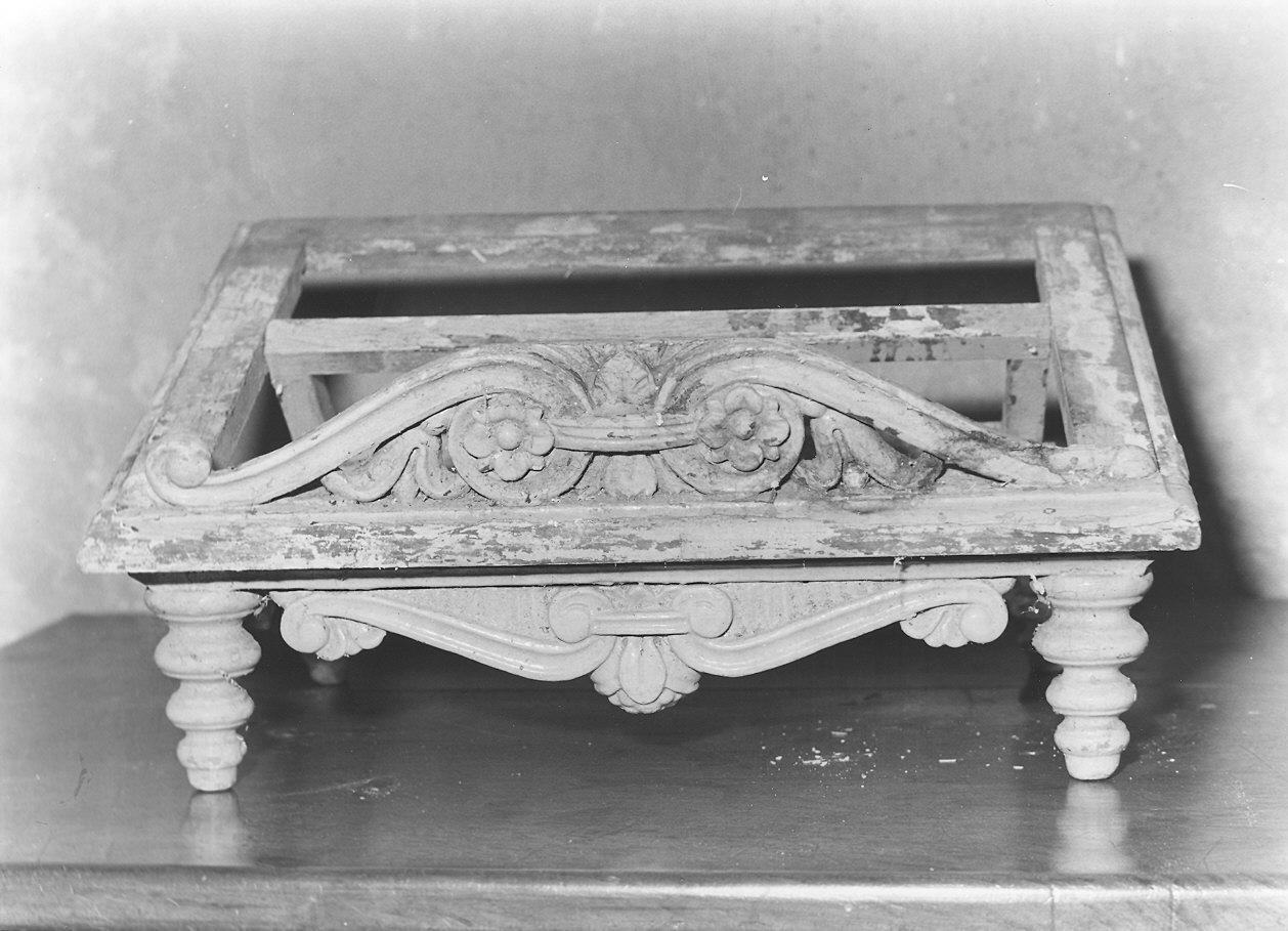 leggio d'altare - ambito parmense-piacentino (sec. XIX)