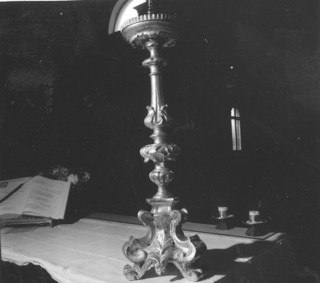 candeliere d'altare, serie - ambito parmense (sec. XVIII)