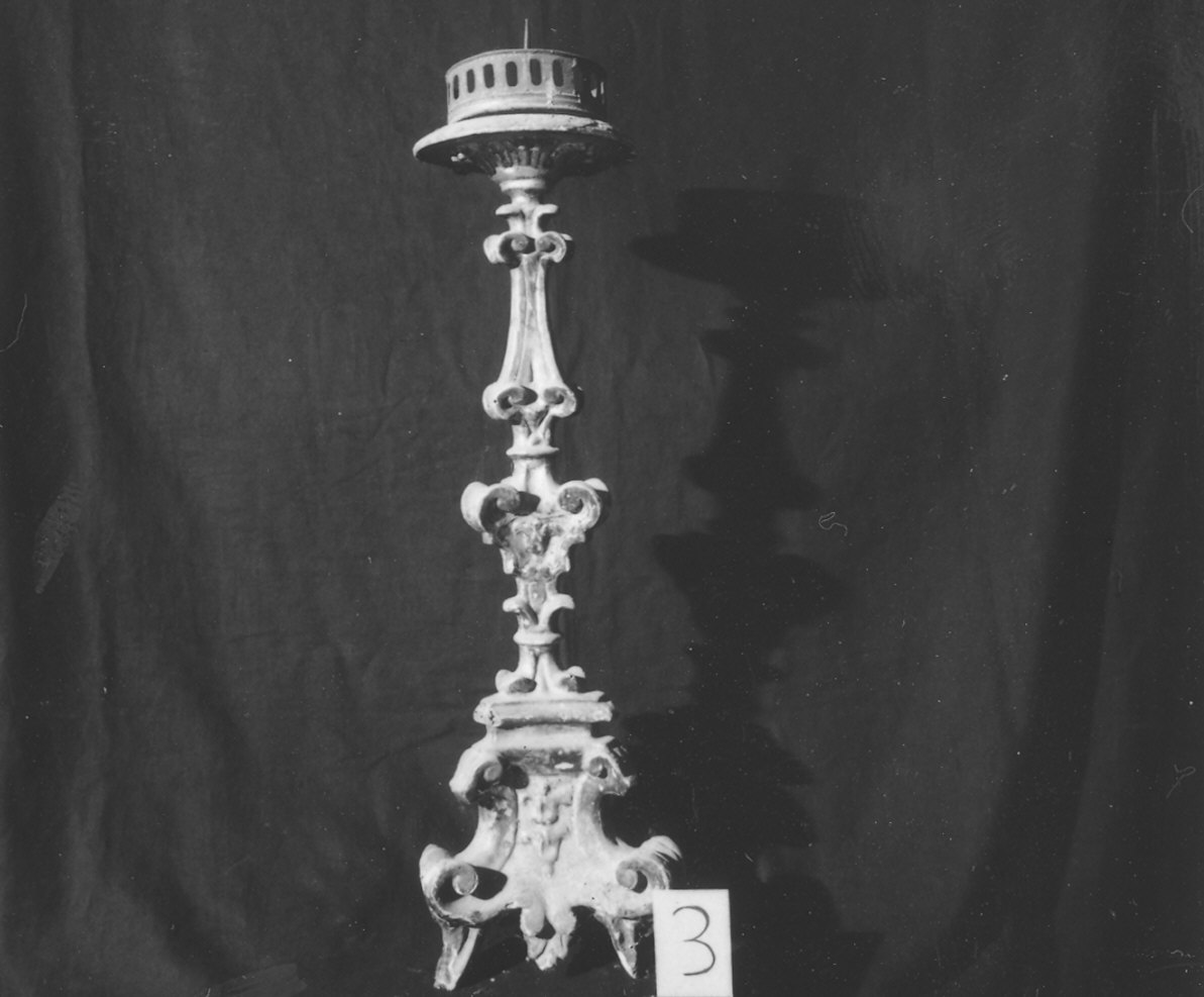 candeliere d'altare, serie - ambito parmense (primo quarto sec. XVIII)