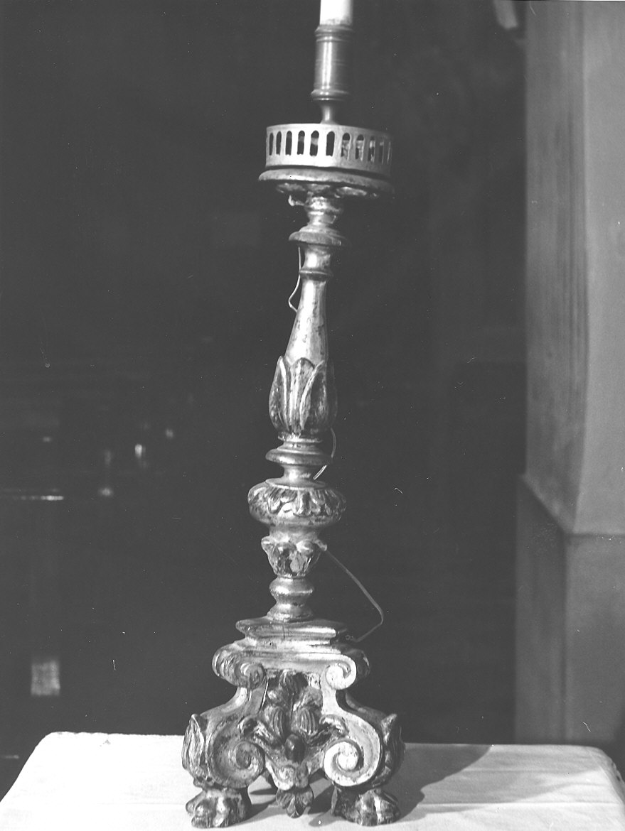 candeliere d'altare, serie - ambito parmense (sec. XVIII)