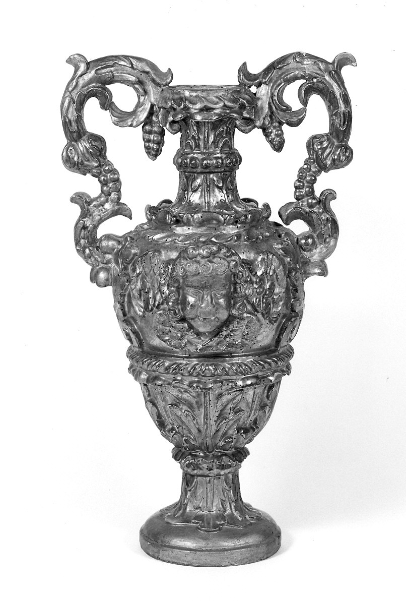 vaso d'altare, serie - ambito parmense (sec. XVIII)