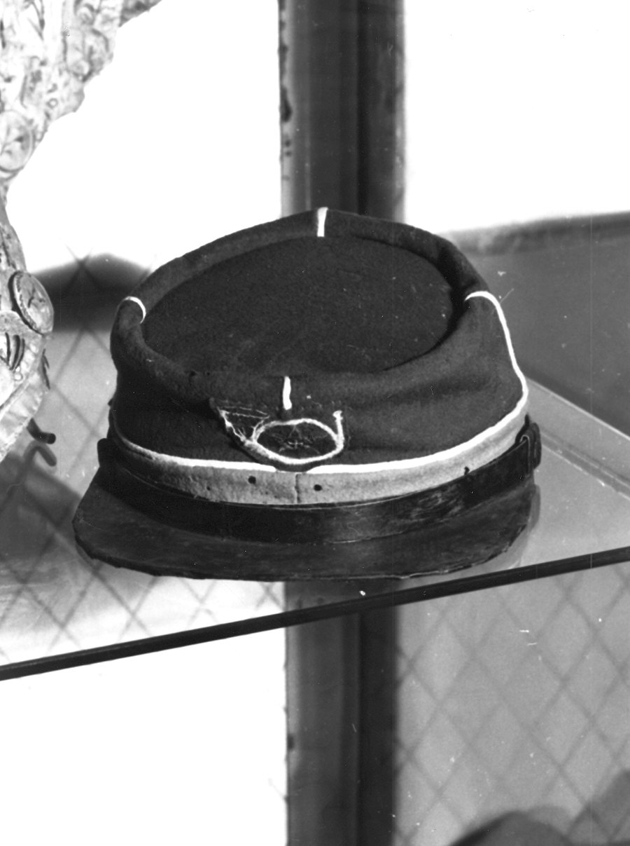 berretto, serie - manifattura piacentina (sec. XIX)