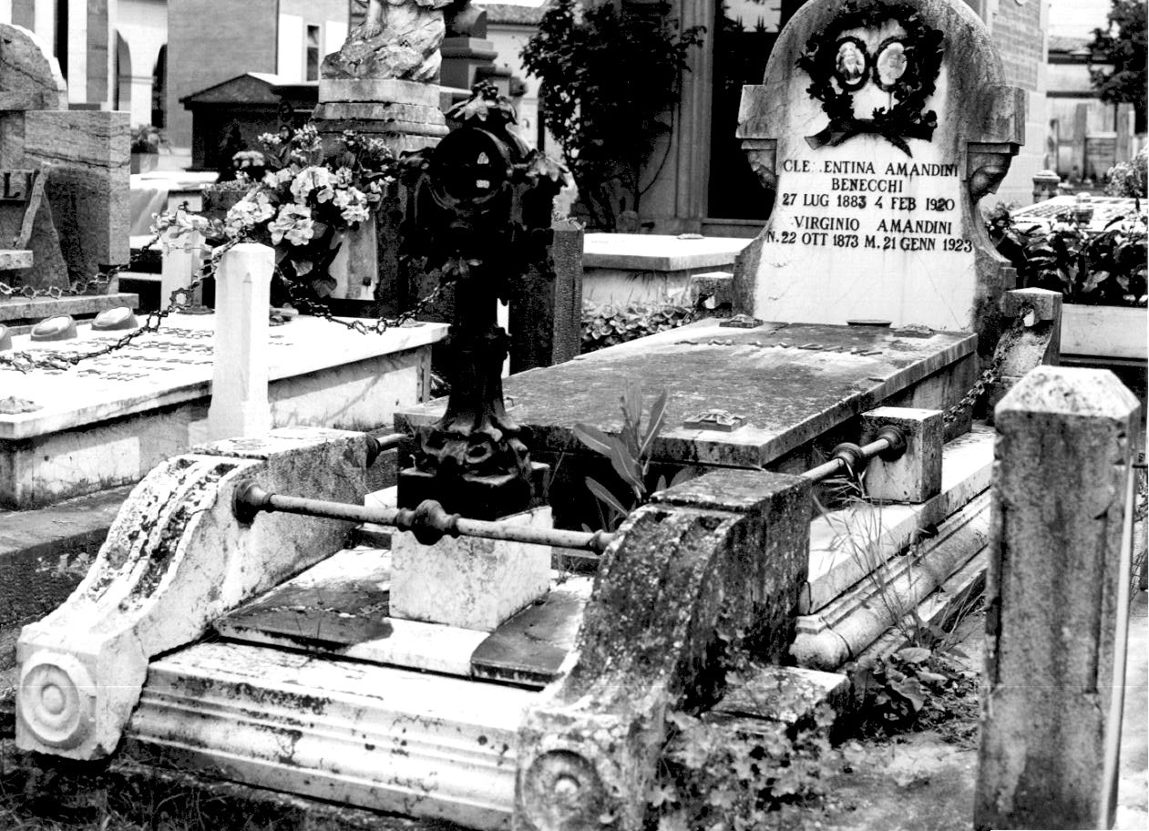 monumento funebre - ambito parmense (sec. XX)
