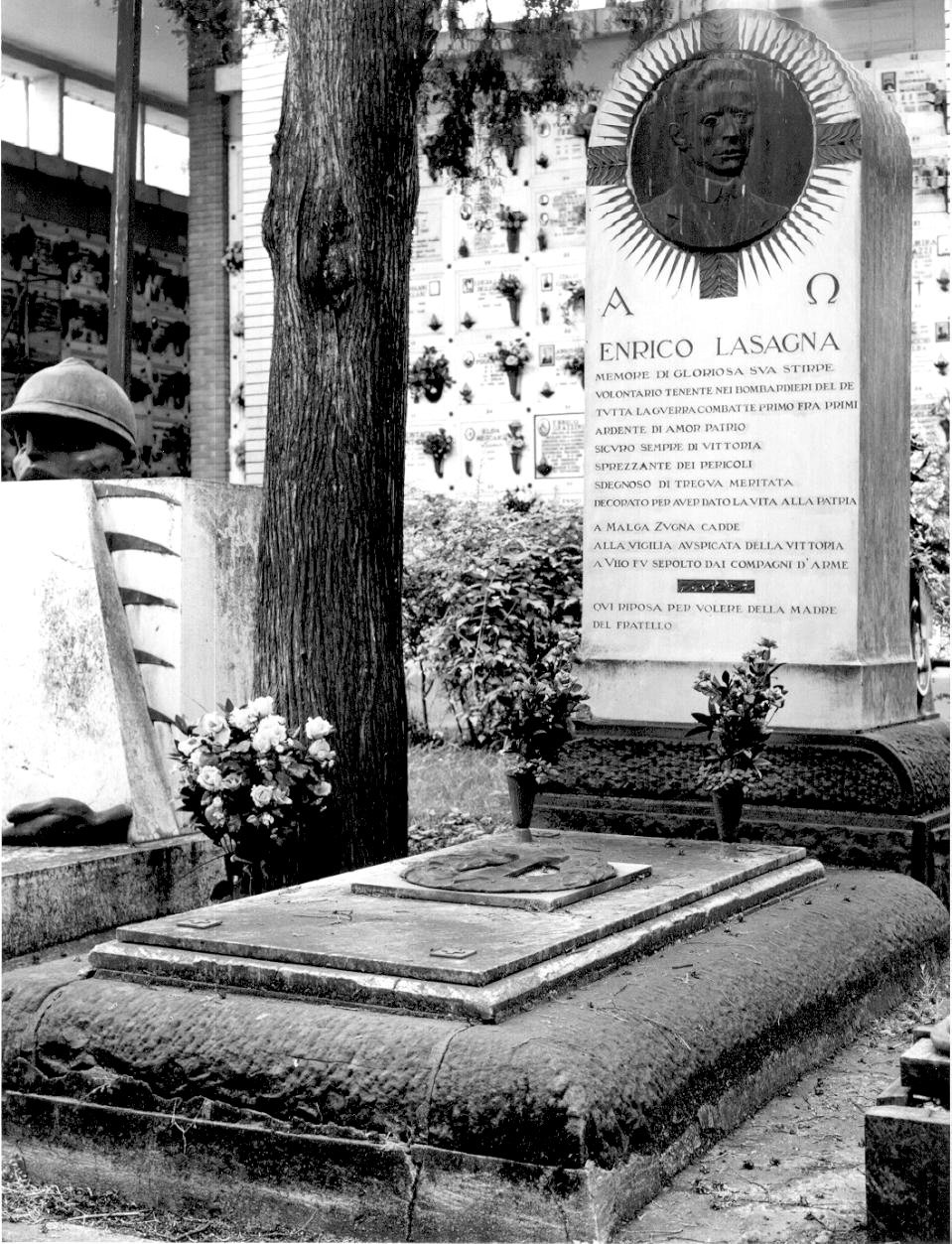 monumento funebre - ambito parmense (sec. XX)