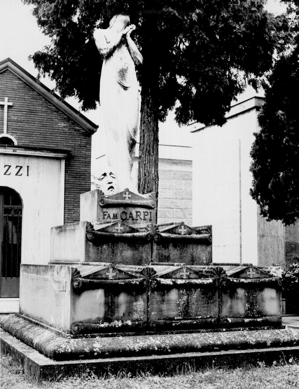 monumento funebre - ambito parmense (sec. XX)