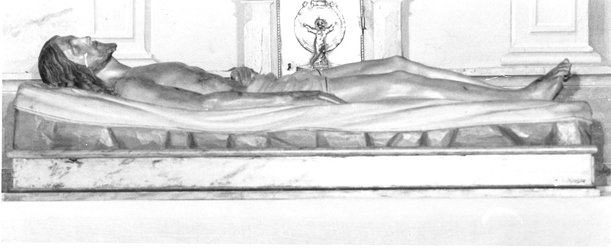 Cristo morto (statua) di Prugger Dorigo Vigilio (metà sec. XX)