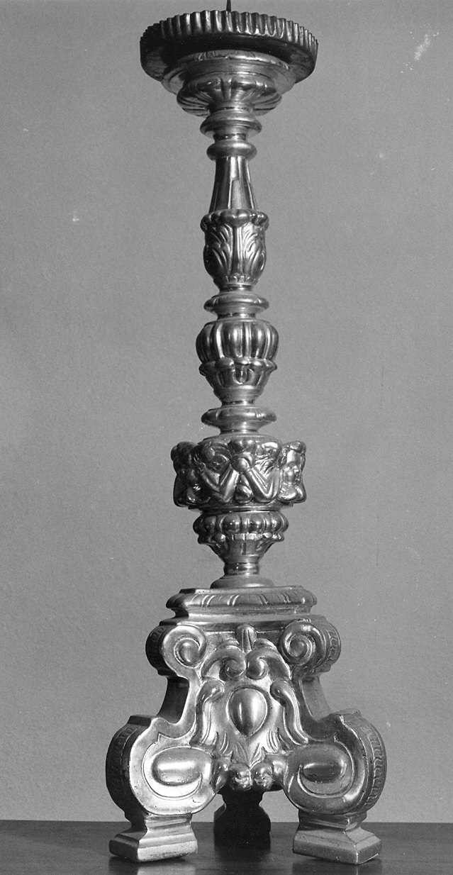 candeliere d'altare, serie - ambito parmense (primo quarto sec. XVIII)
