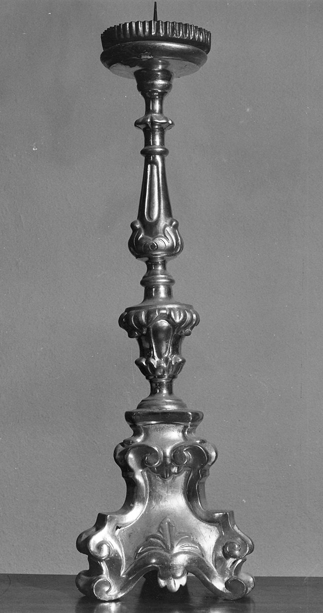 candeliere d'altare, serie - ambito parmense (seconda metà sec. XVIII)
