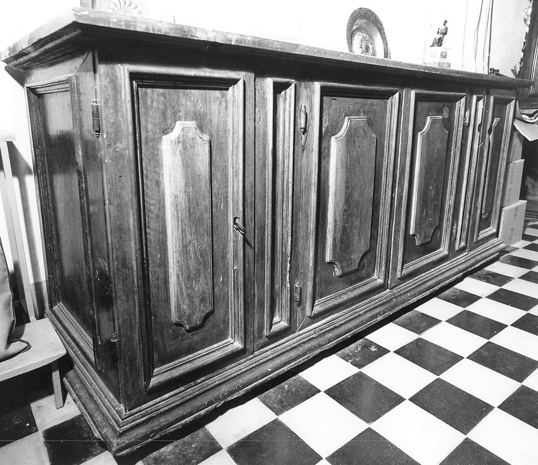 paratoio - ambito emiliano (sec. XVII)