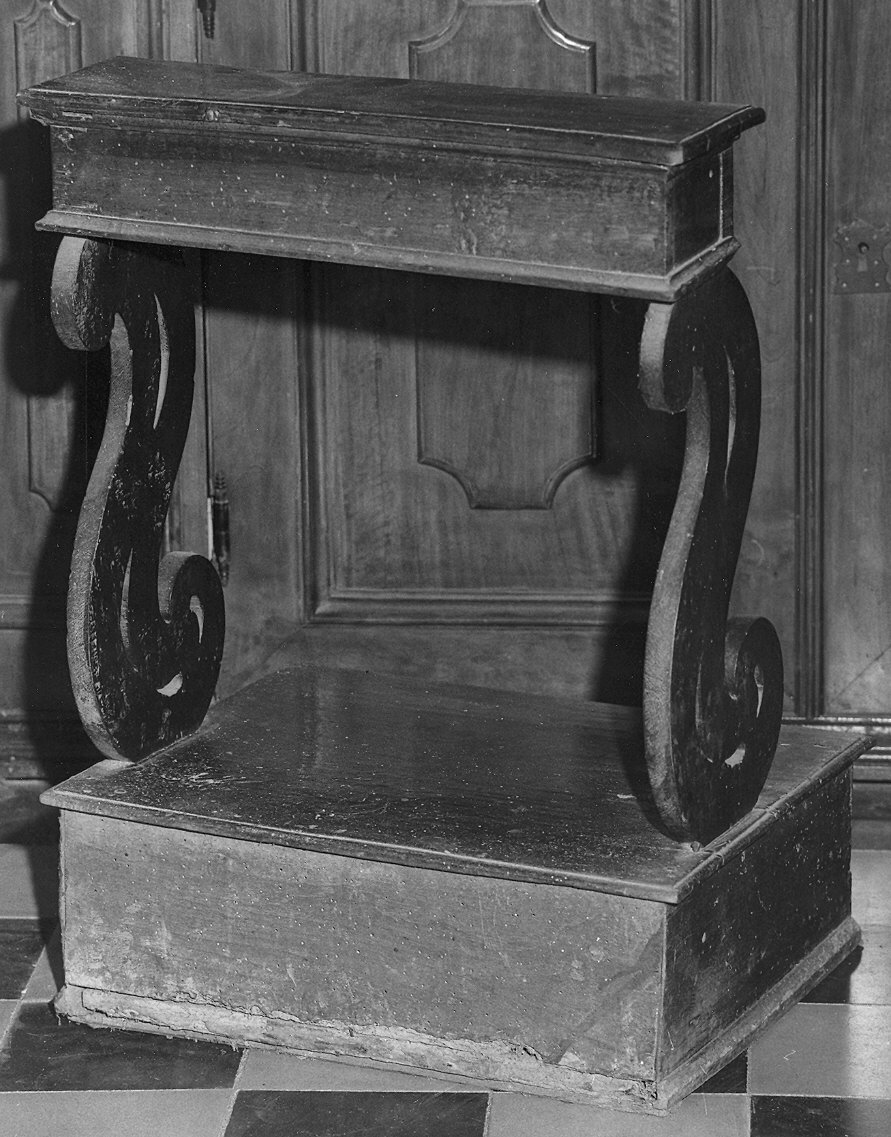 inginocchiatoio - a montanti sagomati - ambito parmense (seconda metà sec. XIX)