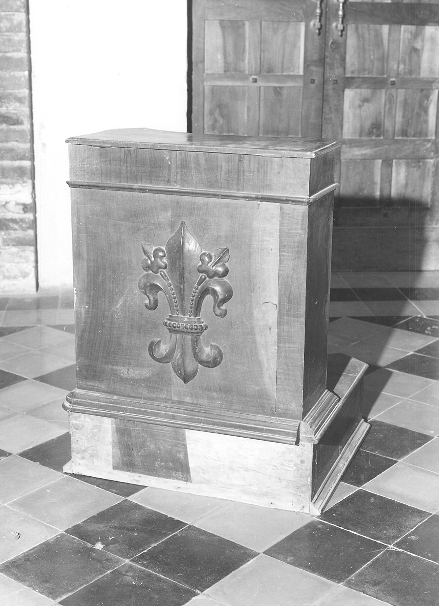 inginocchiatoio - a stipetto - ambito parmense-piacentino (seconda metà sec. XVIII)