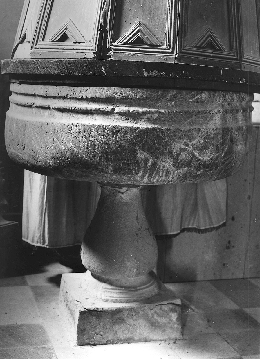 fonte battesimale - ambito parmense (fine sec. XVII)