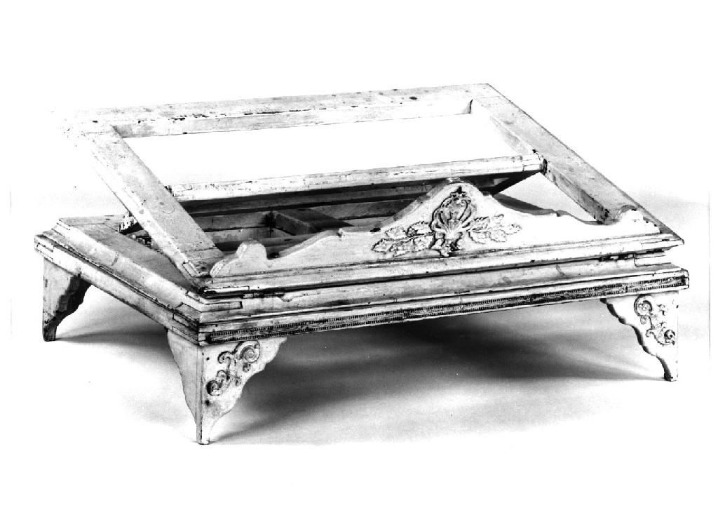 leggio - ambito parmense (sec. XIX)