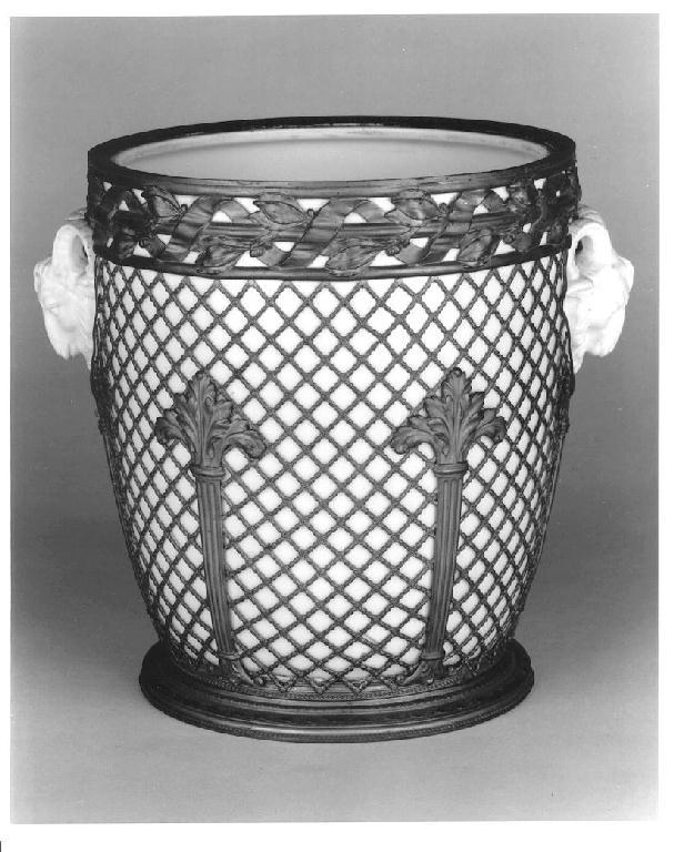 portavasi, opera isolata di Fabbrica Guglianetti (sec. XIX)