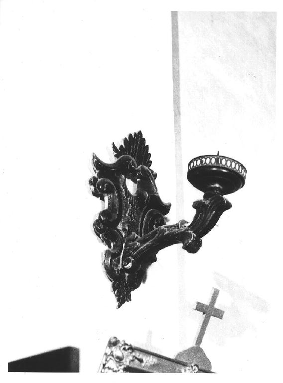 candeliere da parete di chiesa, serie - ambito parmense (primo quarto sec. XVIII)