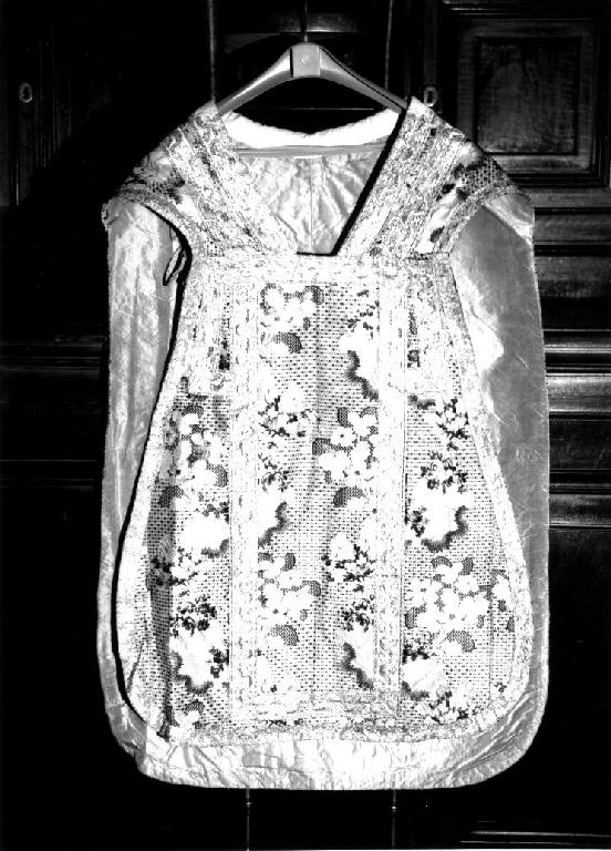 paramento liturgico, insieme - manifattura francese (secondo quarto sec. XVIII)