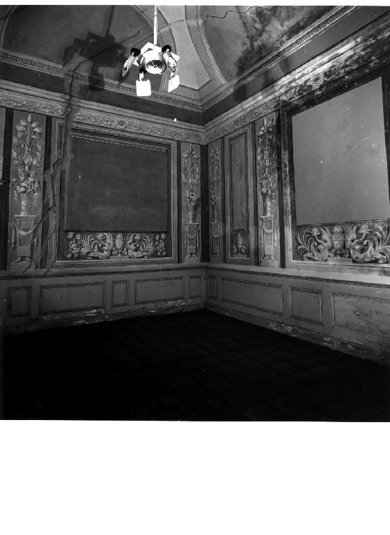 motivi decorativi a girali vegetali e floreali (decorazione pittorica, complesso decorativo) - ambito parmense (fine sec. XVIII)