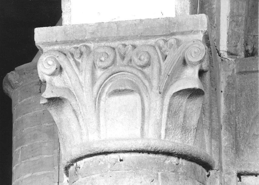 capitello - ambito emiliano (prima metà sec. XII)