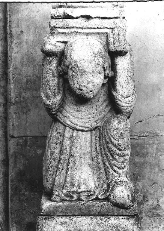 Telamone (scultura, serie) - ambito emiliano (sec. XII)