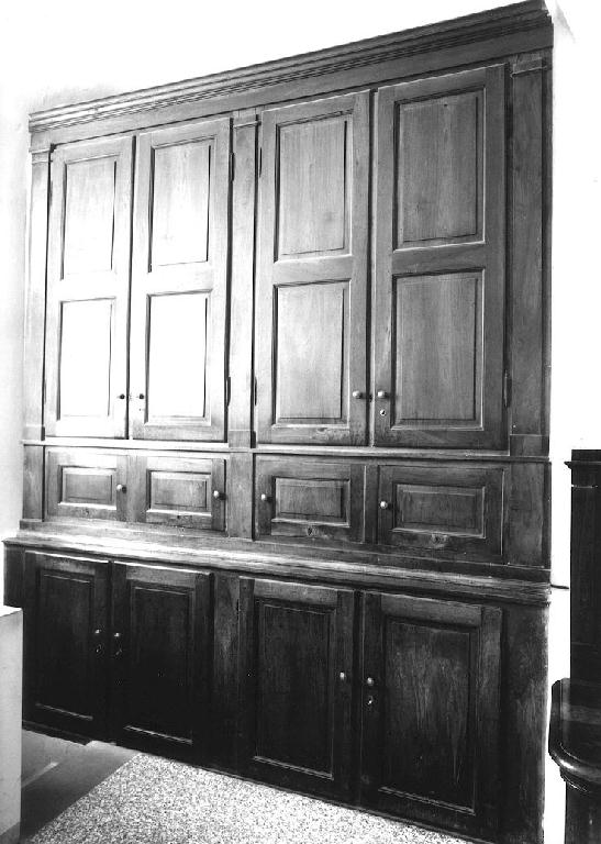 mobile da sacrestia con alzata - ambito parmense (sec. XIX)