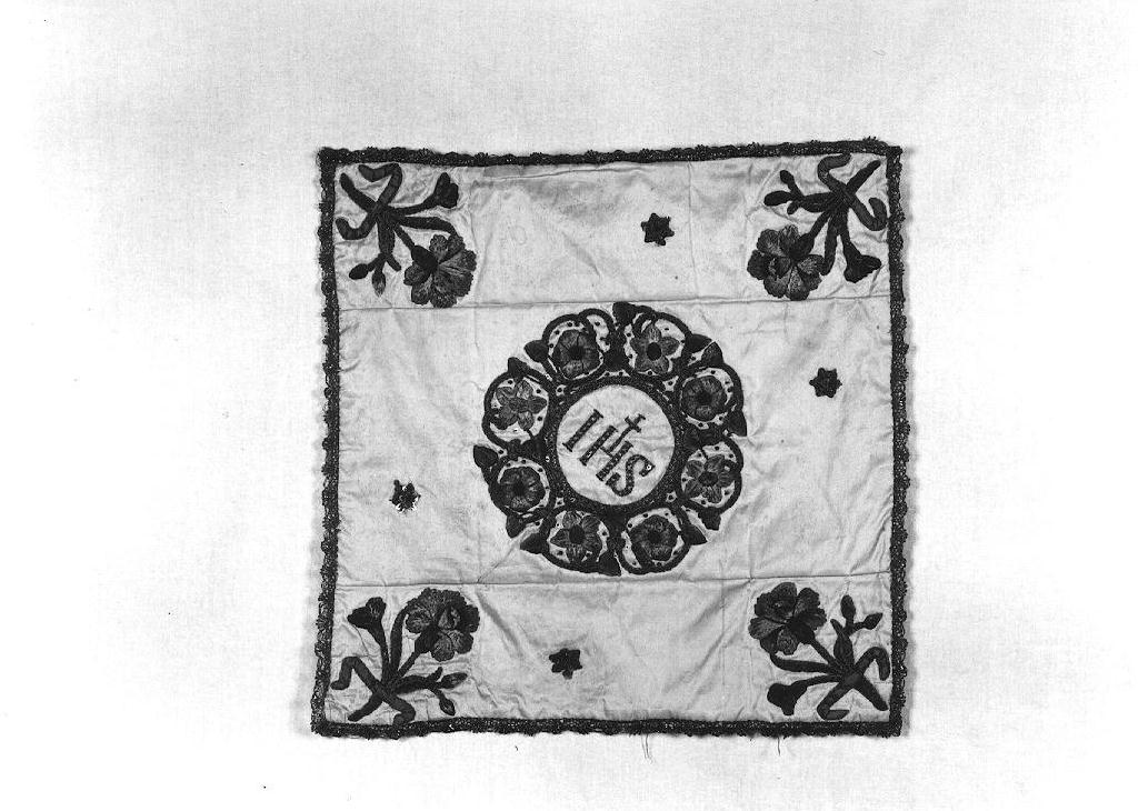 velo di calice, elemento d'insieme - manifattura italiana (sec. XIX)