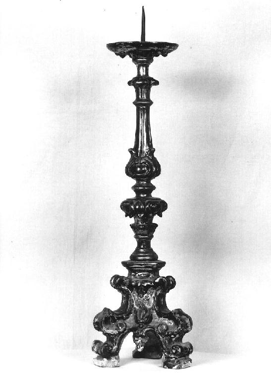 candeliere d'altare, serie - ambito parmense (sec. XVIII)