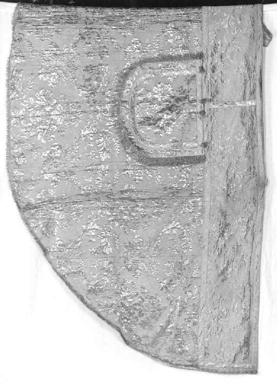 piviale, elemento d'insieme - manifattura italiana (sec. XX)